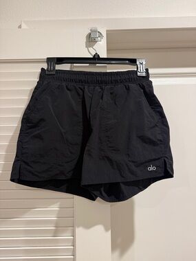 Alo Black Athletic Shorts with Drawstring (part of a matching set)